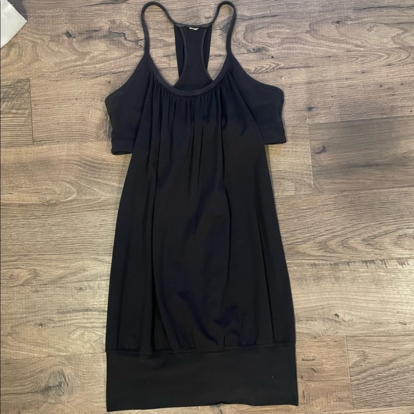 Lululemon No Limits Tank - Picture 2 of 5